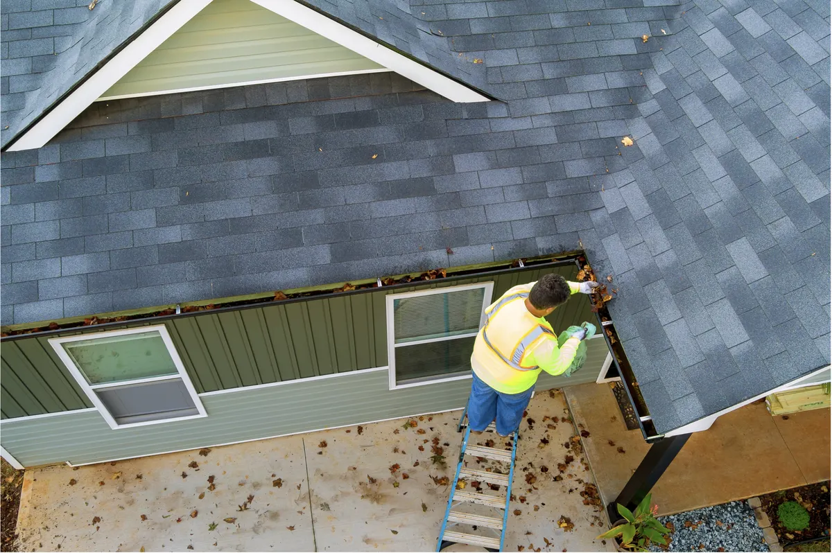 Gutter damage assessment on a Hartford area home
